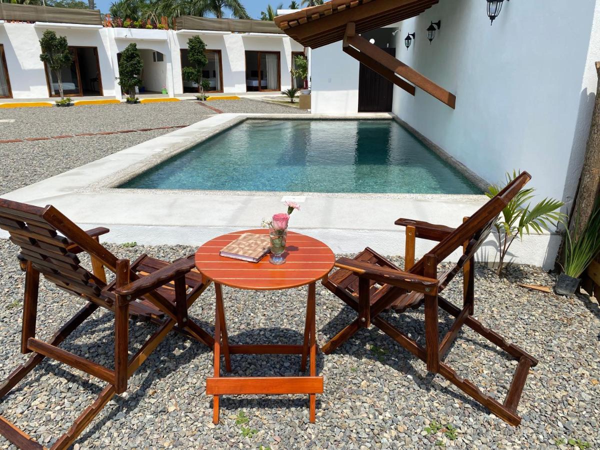 Hotel Casa Victoria Zihuatanejo Luaran gambar