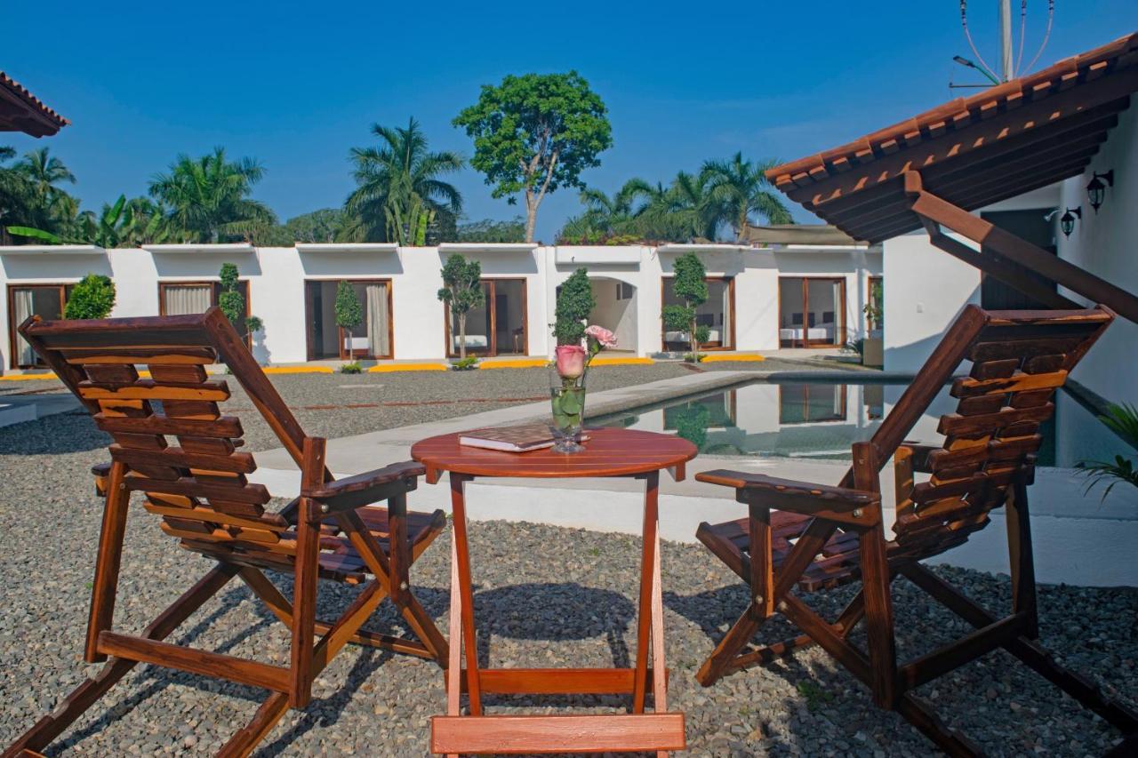 Hotel Casa Victoria Zihuatanejo Luaran gambar